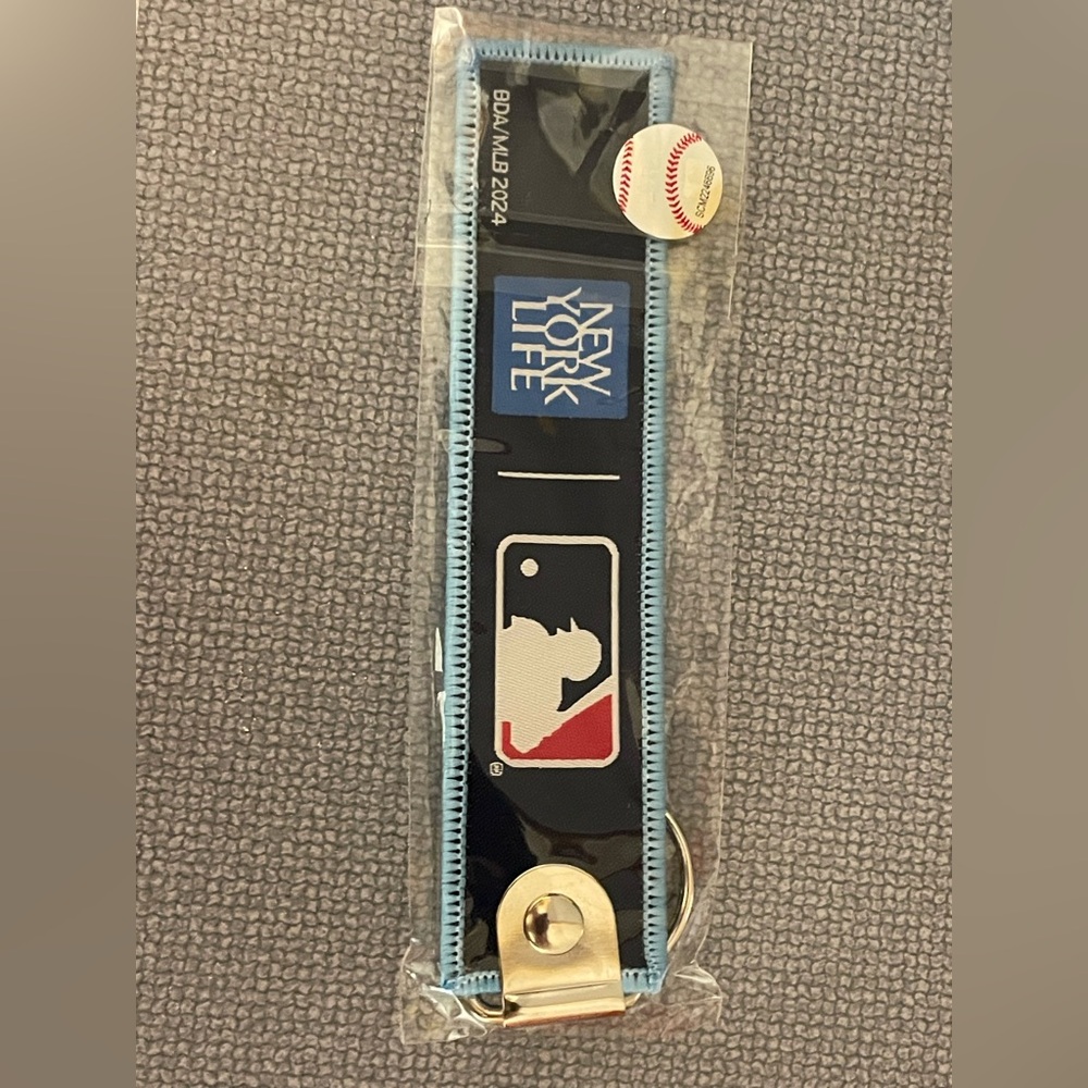 MLB keychain NWT